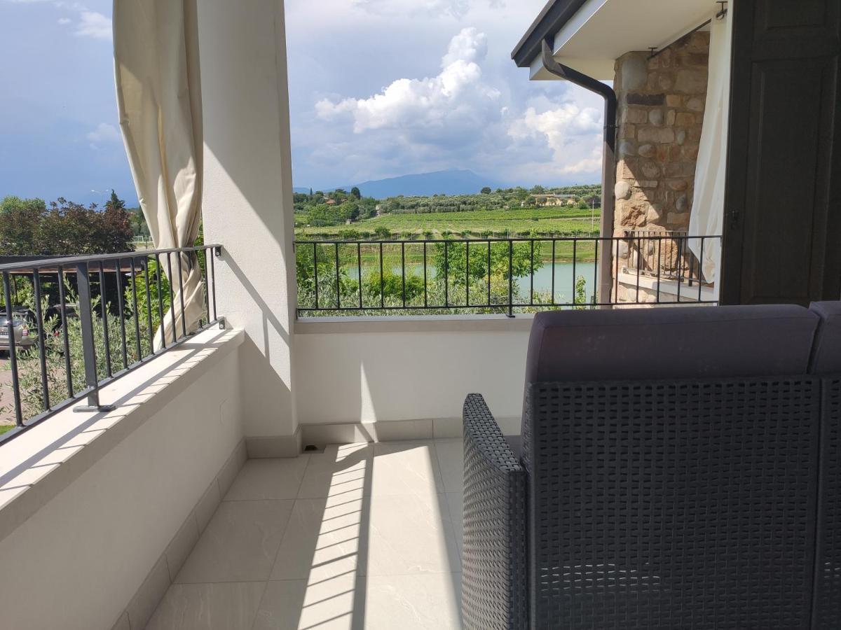 Sara Holiday Rentals Bardolino Bagian luar foto