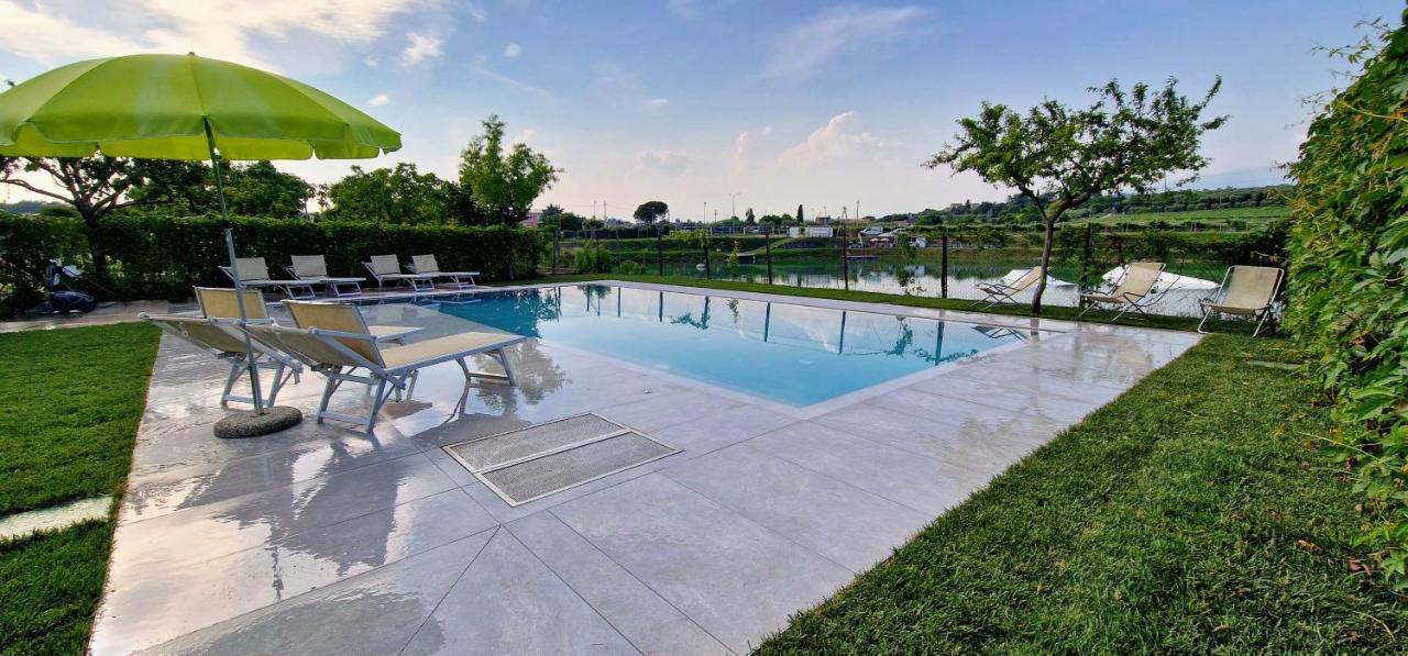 Sara Holiday Rentals Bardolino Bagian luar foto